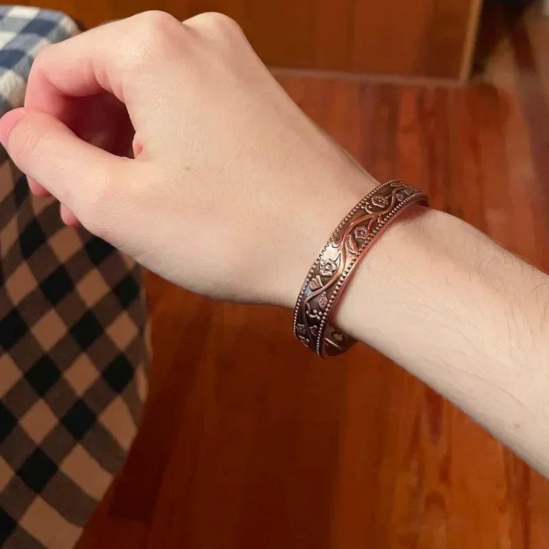 Pure Copper Magnetic Cuff Bracelet, Adjustable for Men & Women