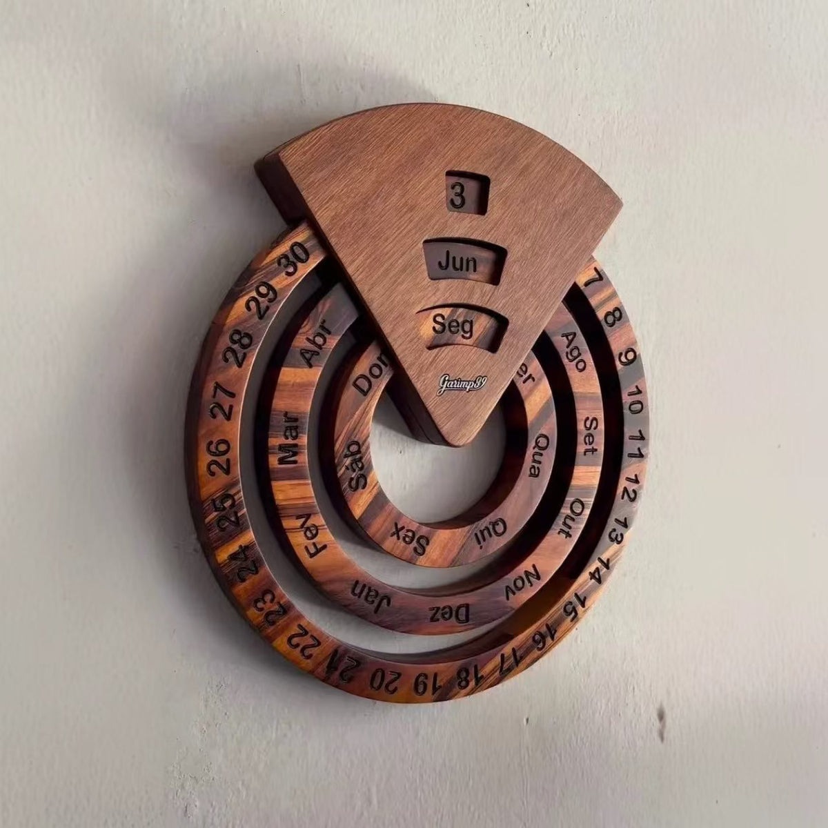 Amazon's New 2025 Wooden Wall Calendar Round Rotating Calendar Wall Decoration Perpetual Calendar Cross-Border Calendar