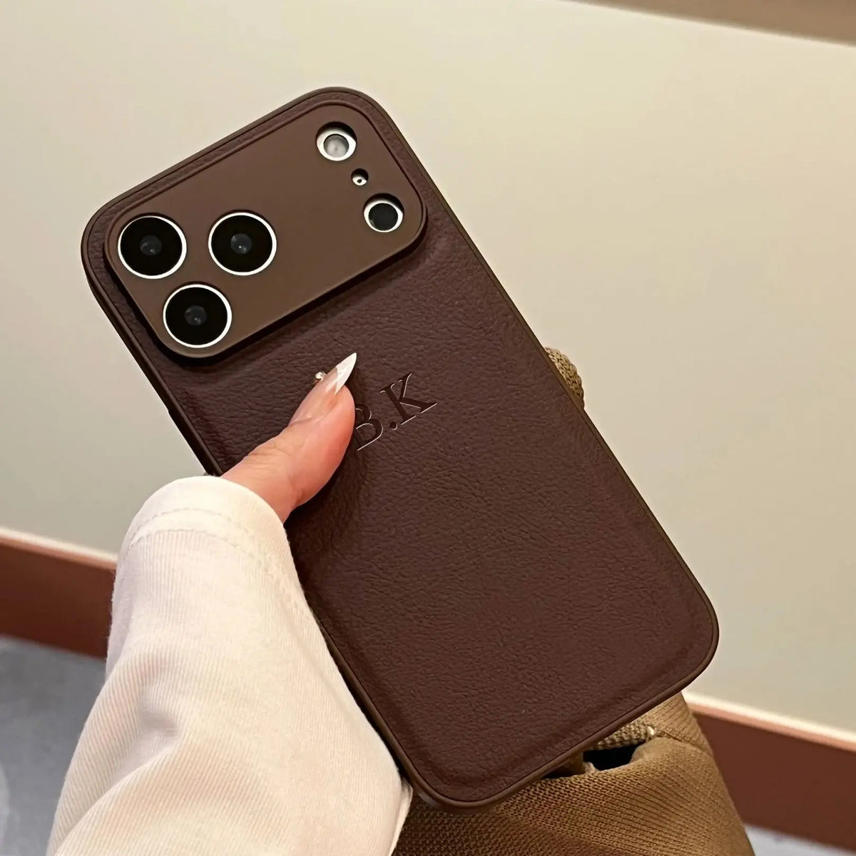 Faux Leather Luxury Phone Case with Personalized 3D Name (For IPhone18 17 16 15 14 13 )