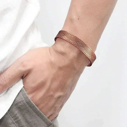 Pure Copper Magnetic Cuff Bracelet, Adjustable for Men & Women